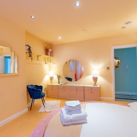 The Courtyard Suite By Margate Suites 外观 照片